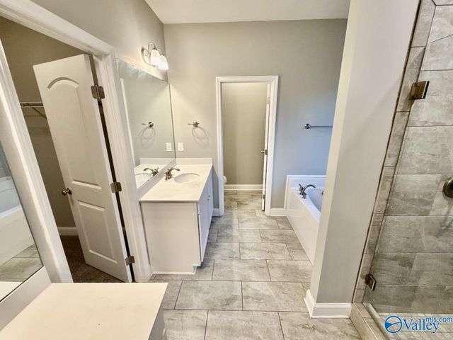 115 Pointe Haven Court, Huntsville, AL 35824