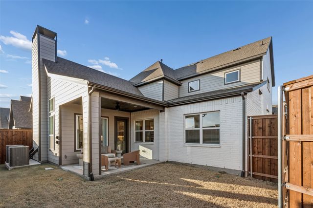 9356 Charlie Lane, Dallas, TX 75238