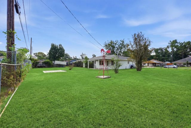 16215 Dunman Lane, Houston, TX 77044