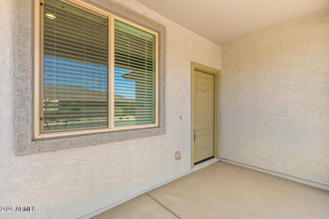 8635 N 169TH Drive, Waddell, AZ 85355