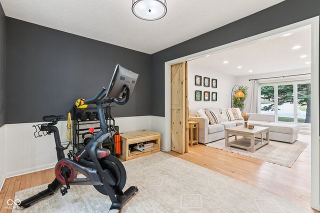 521 Thornberry Drive, Carmel, IN 46032