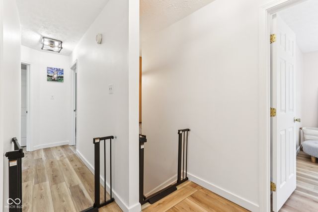 521 Thornberry Drive, Carmel, IN 46032