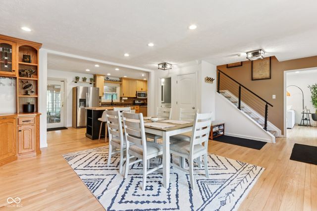 521 Thornberry Drive, Carmel, IN 46032