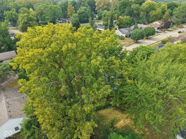 521 Thornberry Drive, Carmel, IN 46032