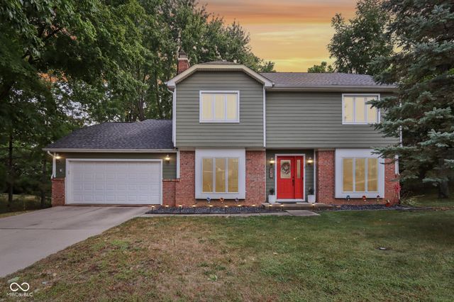 521 Thornberry Drive, Carmel, IN 46032