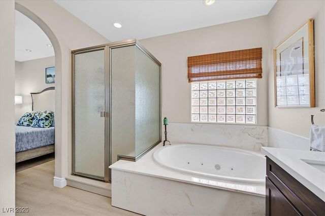 1214 Calcione Drive, Henderson, NV 89011