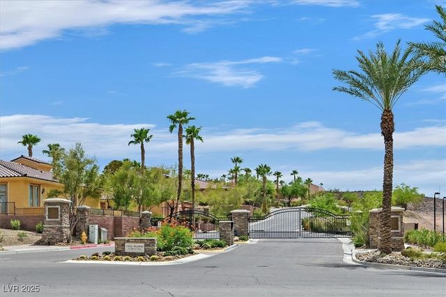 1214 Calcione Drive, Henderson, NV 89011