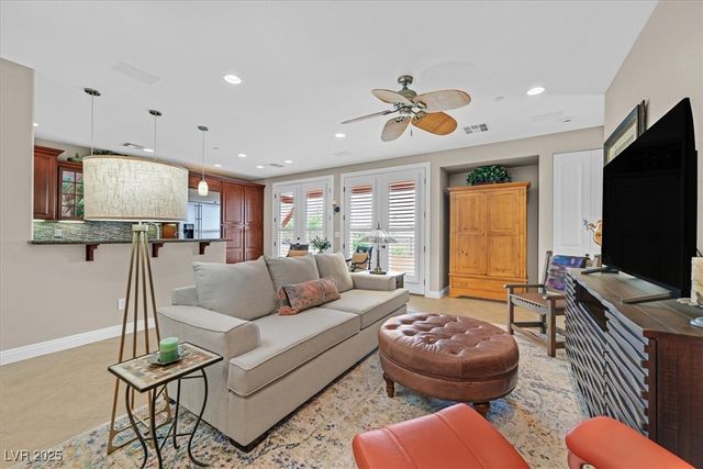 1214 Calcione Drive, Henderson, NV 89011