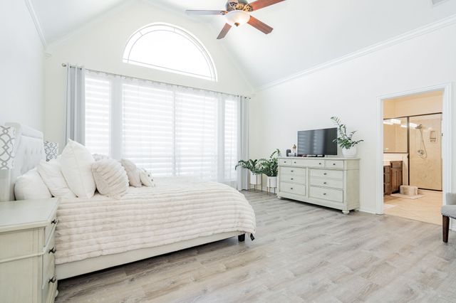 12176 Livingston Way, Talty, TX 75126