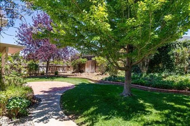 1300 Scarlet Oak Drive, Tehachapi, CA 93561