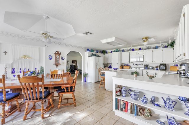 27414 Kathy Lane, Magnolia, TX 77355