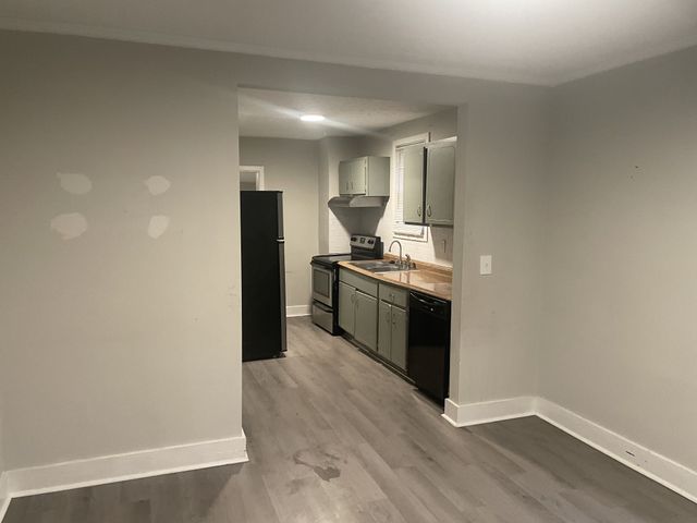 914 Locklayer St, Nashville, TN 37208