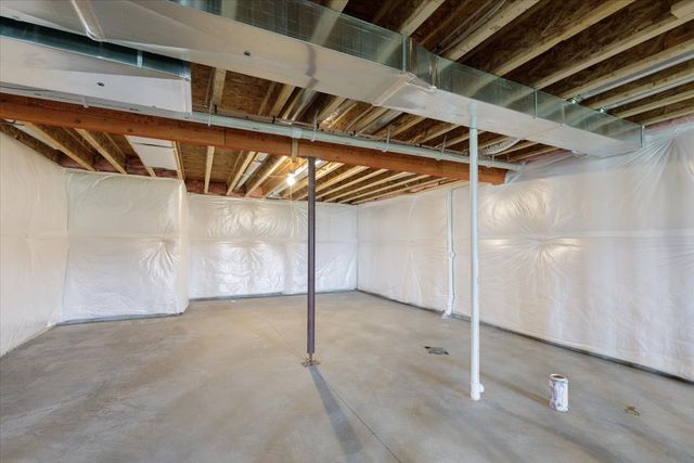 300 NW 1st Street, Waukee, IA 50263