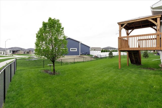 300 NW 1st Street, Waukee, IA 50263