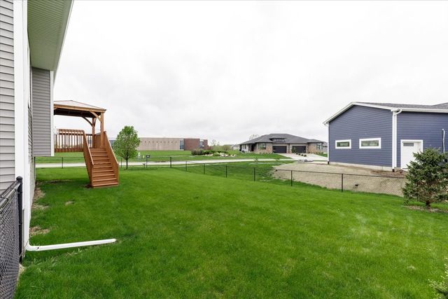 300 NW 1st Street, Waukee, IA 50263