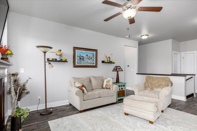 300 NW 1st Street, Waukee, IA 50263