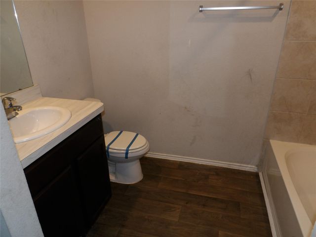 2406 Hartsel Forest Trail, Spring, TX 77373