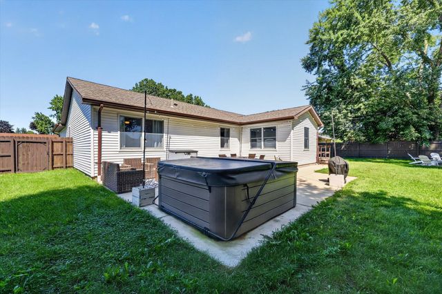 3404 Cedar Lane, Lake Charter Twp, MI 49106