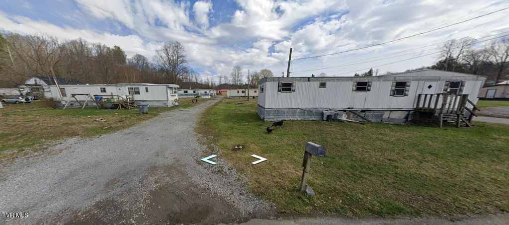 11741 Albemarle Road, Coeburn, VA 24230