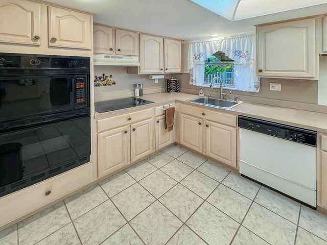 121 NW 31st Court, Pompano Beach, FL 33064