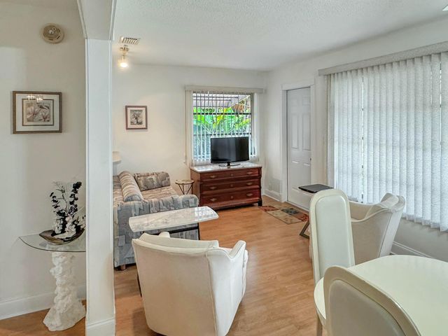 121 NW 31st Court, Pompano Beach, FL 33064
