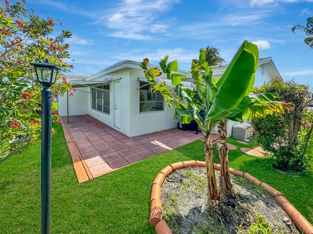 121 NW 31st Court, Pompano Beach, FL 33064