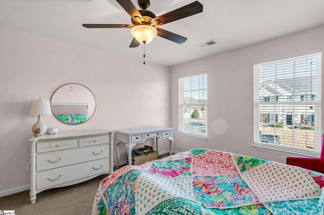 2 Brazos Lane, Simpsonville, SC 29680