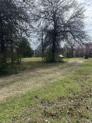 430914 E 1058 Road, Warner, OK 74469