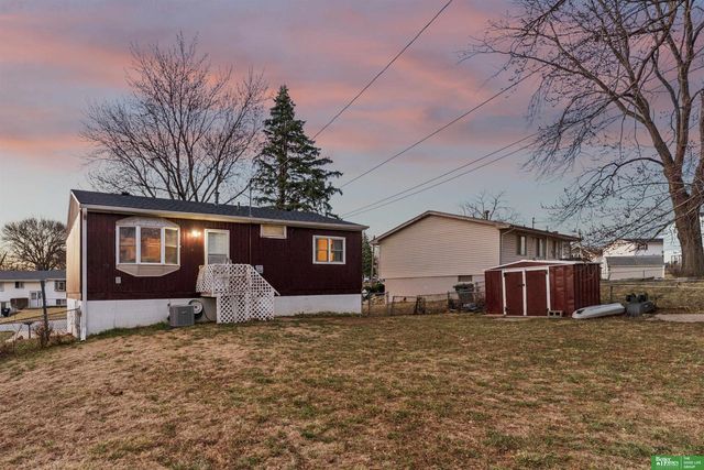 7305 S 78 Street, La Vista, NE 68128