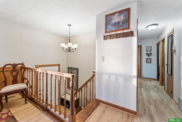 7305 S 78 Street, La Vista, NE 68128