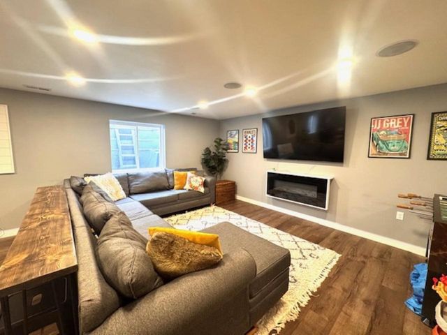 3365 NELSON ROAD, Oshkosh, WI 54904