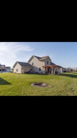 3365 NELSON ROAD, Oshkosh, WI 54904