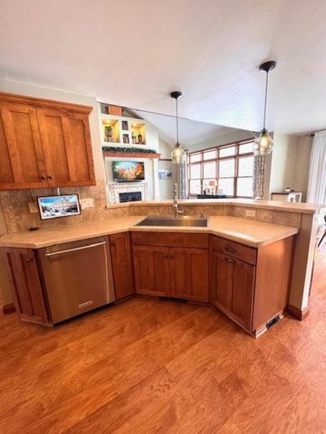 3365 NELSON ROAD, Oshkosh, WI 54904