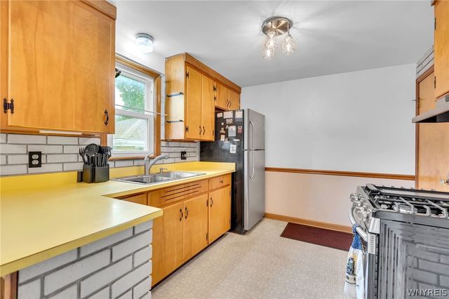 75 Girard Avenue, Cheektowaga, NY 14227