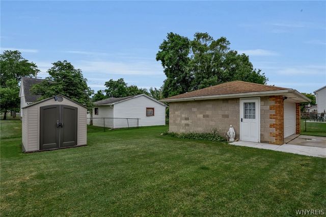 75 Girard Avenue, Cheektowaga, NY 14227