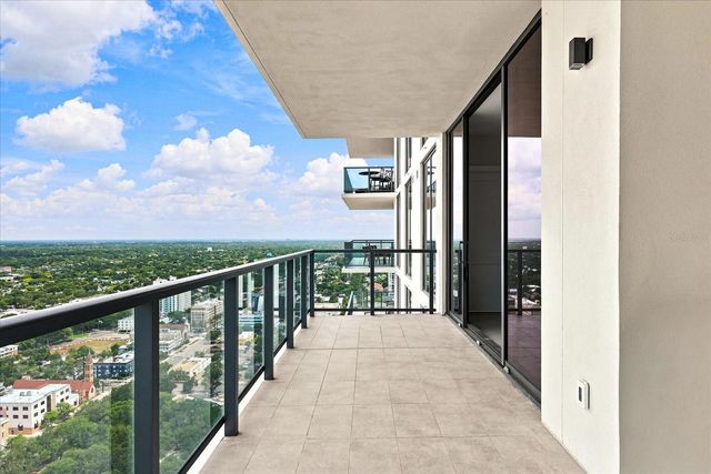 275 1ST AVENUE S 3308, St Petersburg, FL 33701