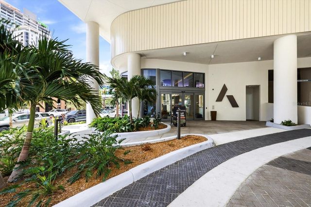 275 1ST AVENUE S 3308, St Petersburg, FL 33701