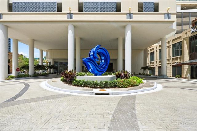 275 1ST AVENUE S 3308, St Petersburg, FL 33701