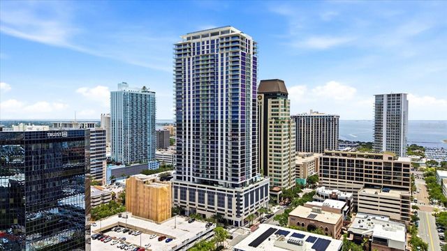 275 1ST AVENUE S 3308, St Petersburg, FL 33701