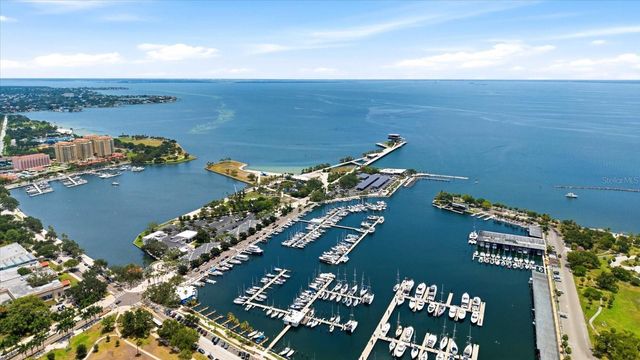 275 1ST AVENUE S 3308, St Petersburg, FL 33701