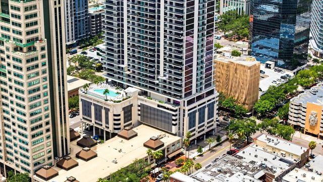 275 1ST AVENUE S 3308, St Petersburg, FL 33701