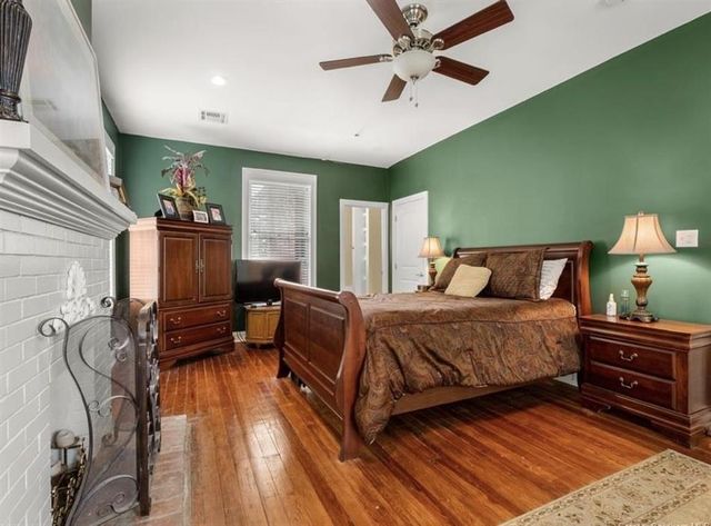 920 Broad St Street, Lake Charles, LA 70601