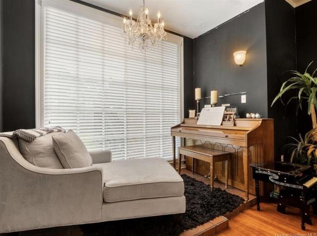 920 Broad St Street, Lake Charles, LA 70601