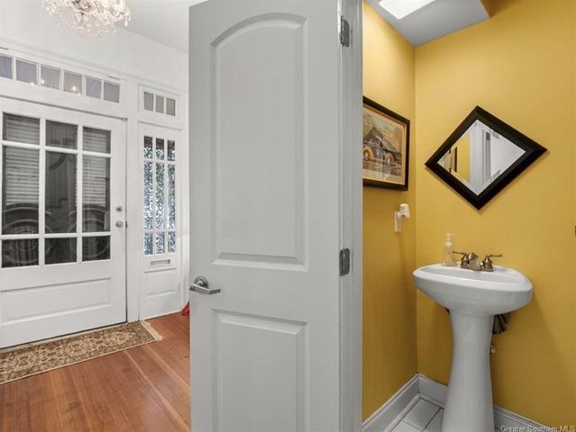 920 Broad St Street, Lake Charles, LA 70601