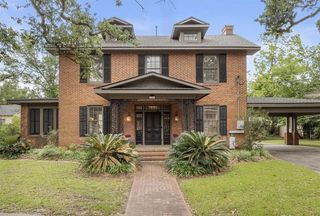 920 Broad St Street, Lake Charles, LA 70601