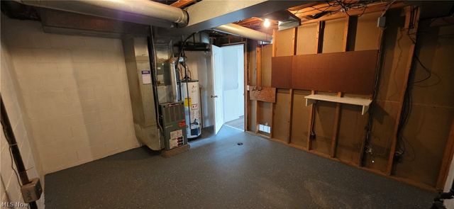 1640-1642 Cedarcrest Avenue SW, Massillon, OH 44646