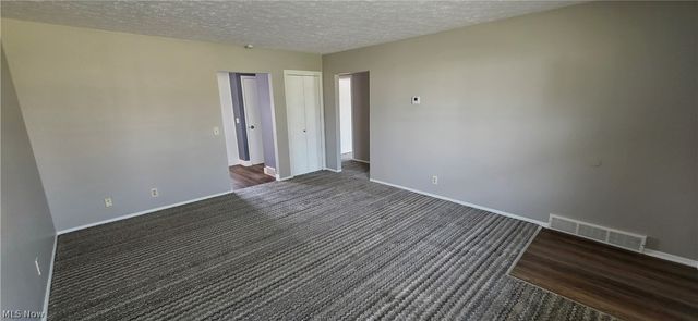 1640-1642 Cedarcrest Avenue SW, Massillon, OH 44646