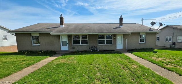 1640-1642 Cedarcrest Avenue SW, Massillon, OH 44646