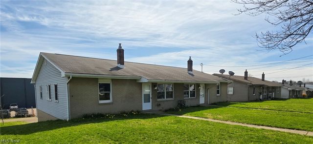 1640-1642 Cedarcrest Avenue SW, Massillon, OH 44646