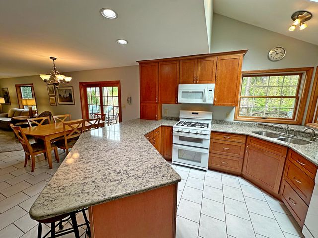 6732 Vienna Avenue, Portage, IN 46368